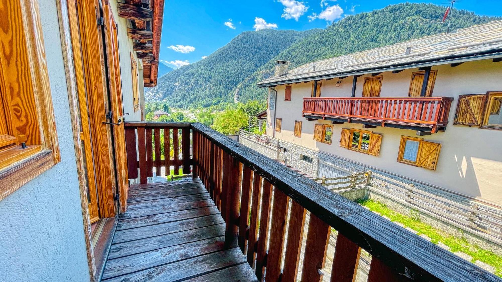 Appartamento Bellavista - Affitti Brevi Italia Oulx Εξωτερικό φωτογραφία