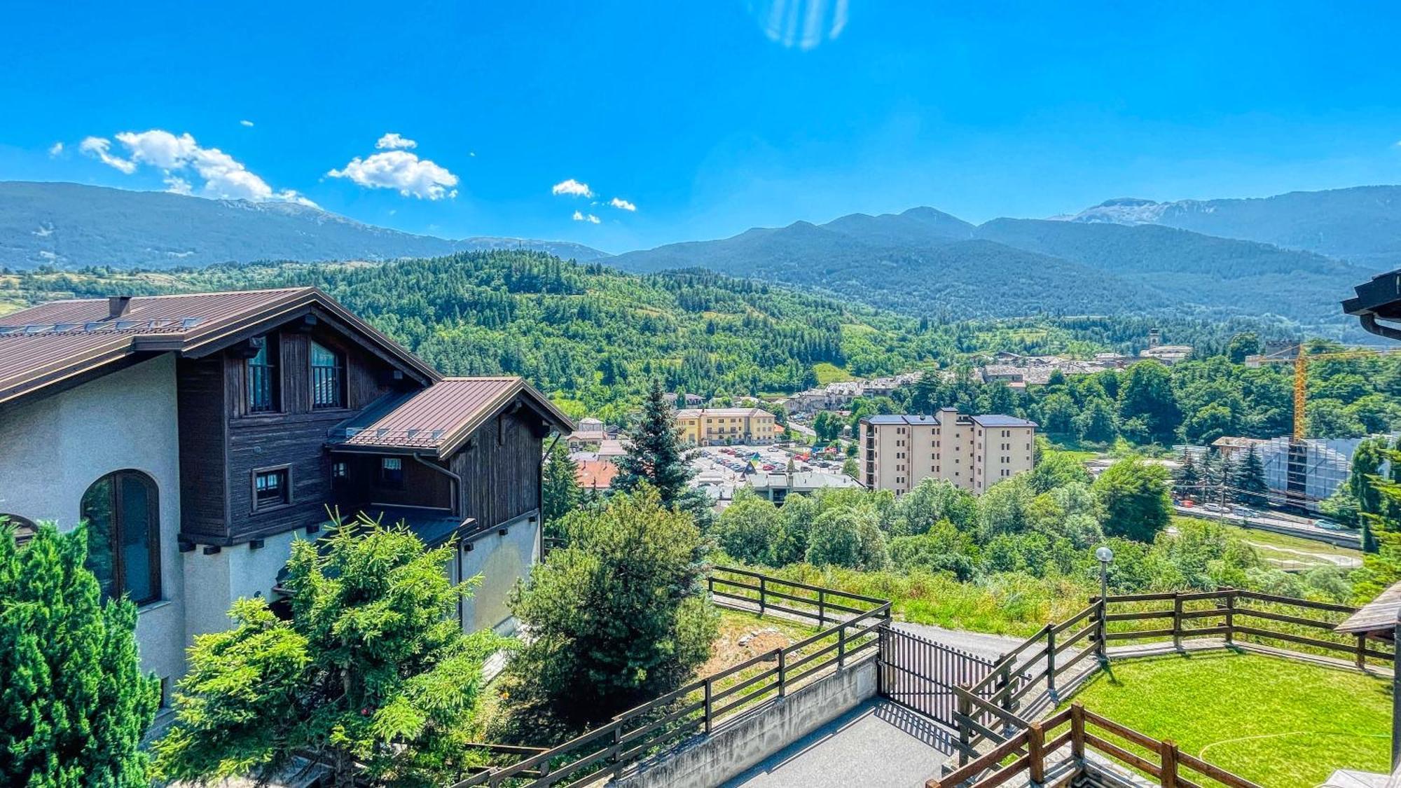 Appartamento Bellavista - Affitti Brevi Italia Oulx Εξωτερικό φωτογραφία